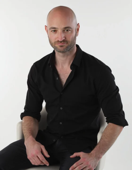 Amazing-Business-Look-Portrivo.com-00001